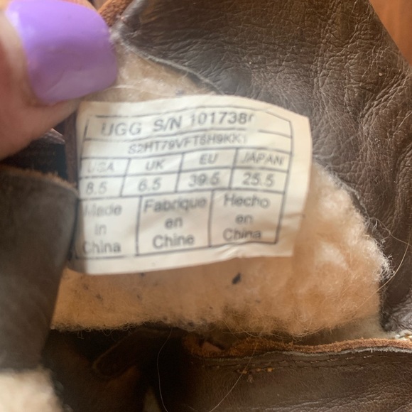 UGG azaria Duck boot authentic - Picture 4 of 5